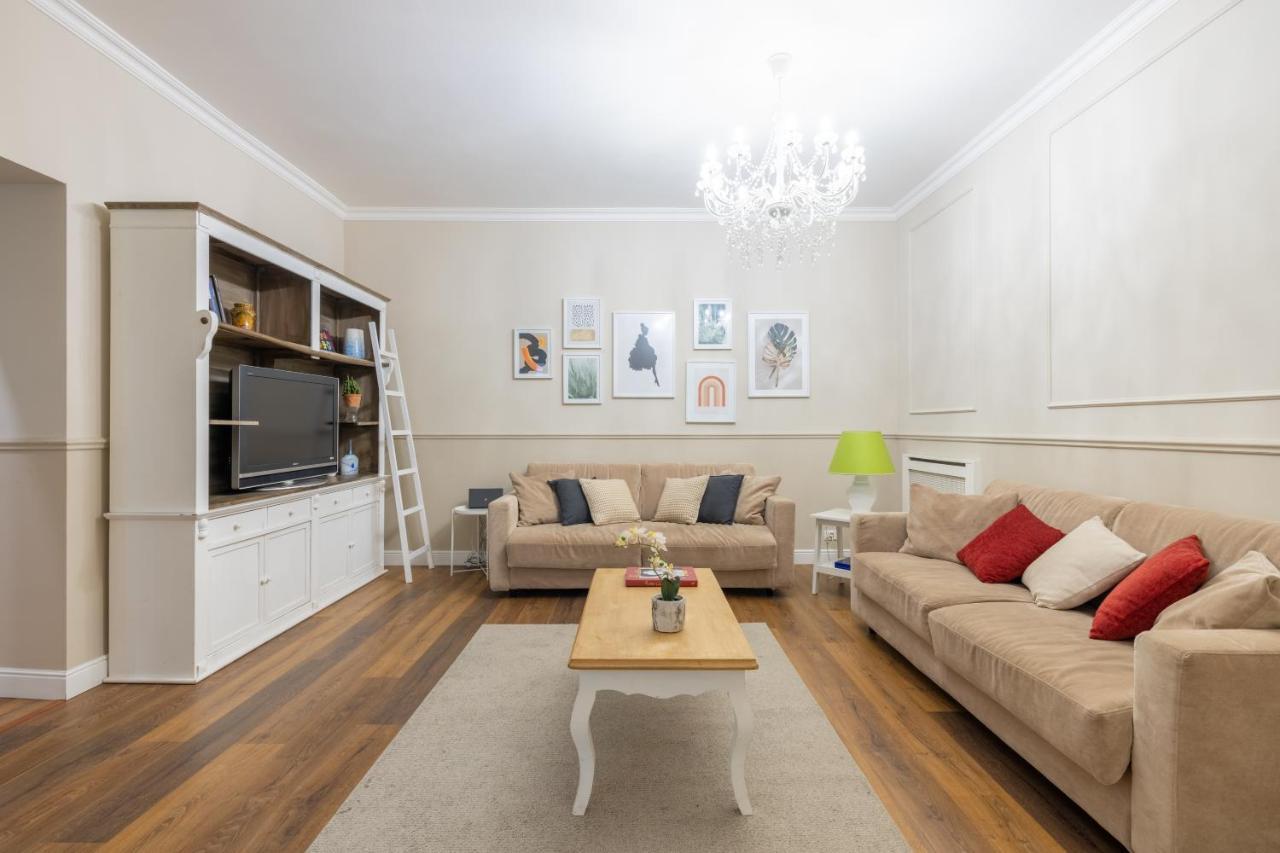 Charming Apartment With Patio A Few Steps From Colosseum מראה חיצוני תמונה