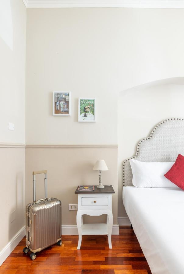 Charming Apartment With Patio A Few Steps From Colosseum מראה חיצוני תמונה