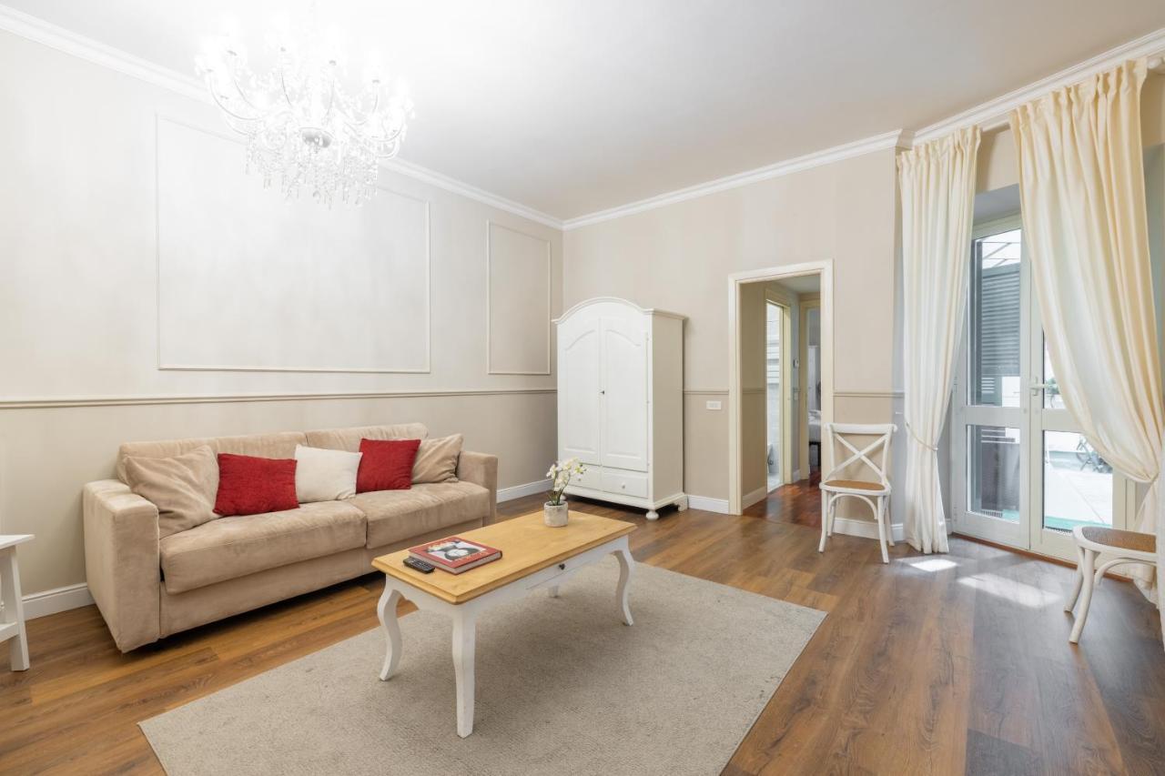 Charming Apartment With Patio A Few Steps From Colosseum מראה חיצוני תמונה