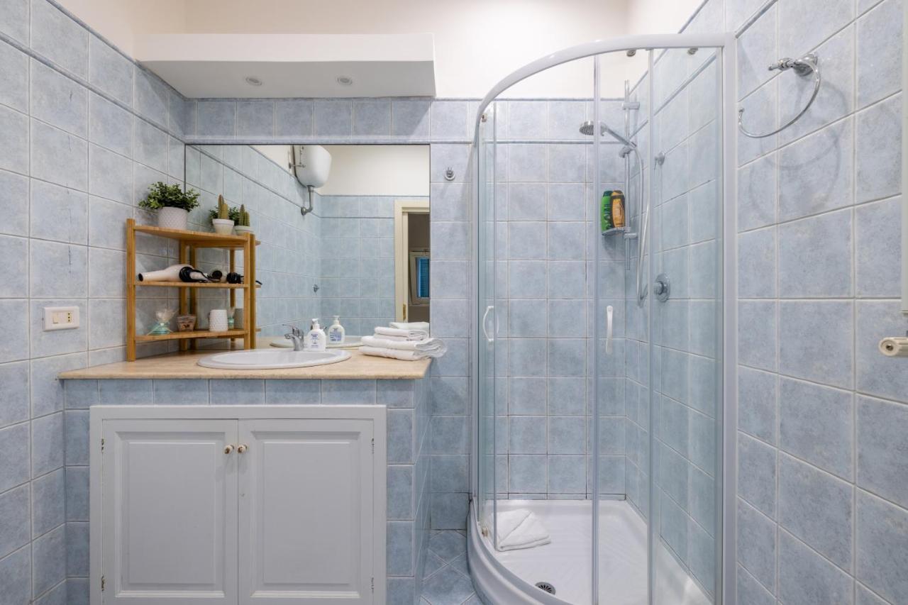 Charming Apartment With Patio A Few Steps From Colosseum מראה חיצוני תמונה