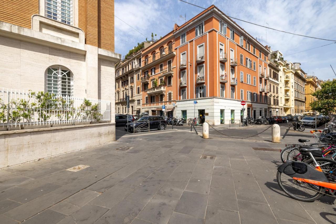 Charming Apartment With Patio A Few Steps From Colosseum מראה חיצוני תמונה